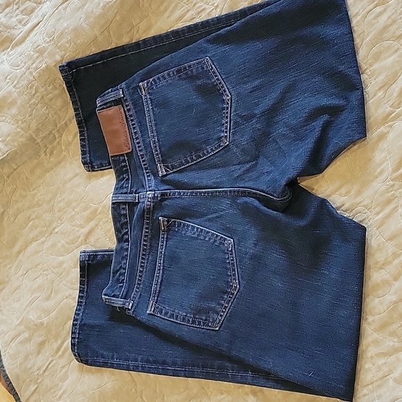 Men's Eddie Bauer straight fit jeans - Picture 2 of 5